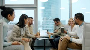 design-organizacional-e-saúde-mental-estruturando-o-trabalho-para-otimizar-o-bem-estar-e-a-performance